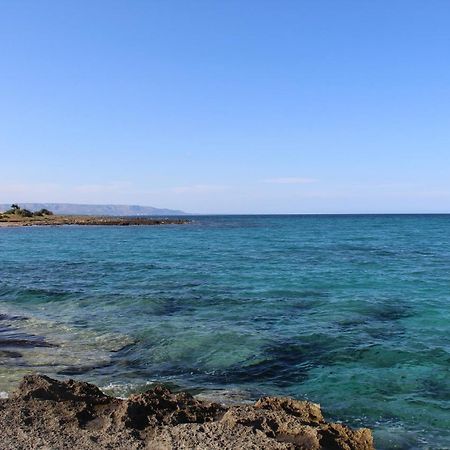 B&B La Rosa Pachino Εξωτερικό φωτογραφία