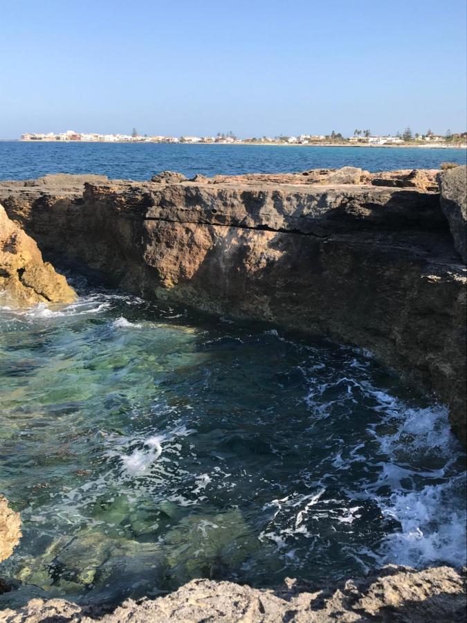 B&B La Rosa Pachino Εξωτερικό φωτογραφία