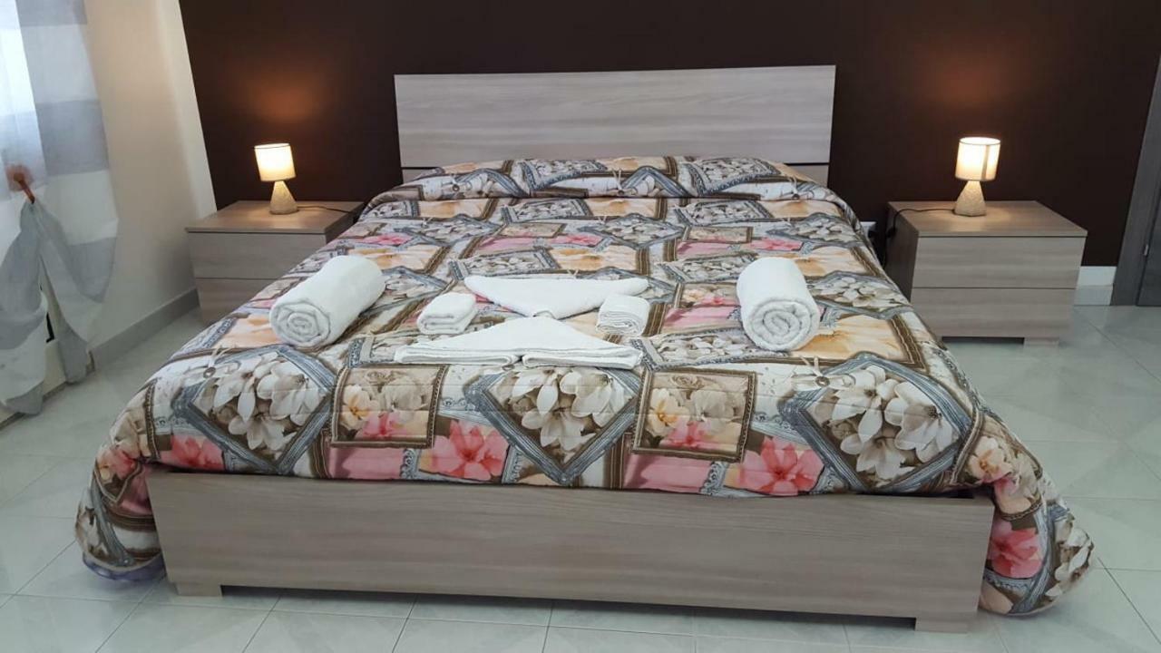 B&B La Rosa Pachino Εξωτερικό φωτογραφία
