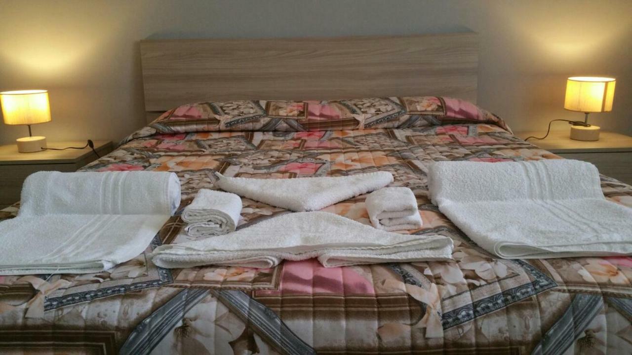 B&B La Rosa Pachino Εξωτερικό φωτογραφία